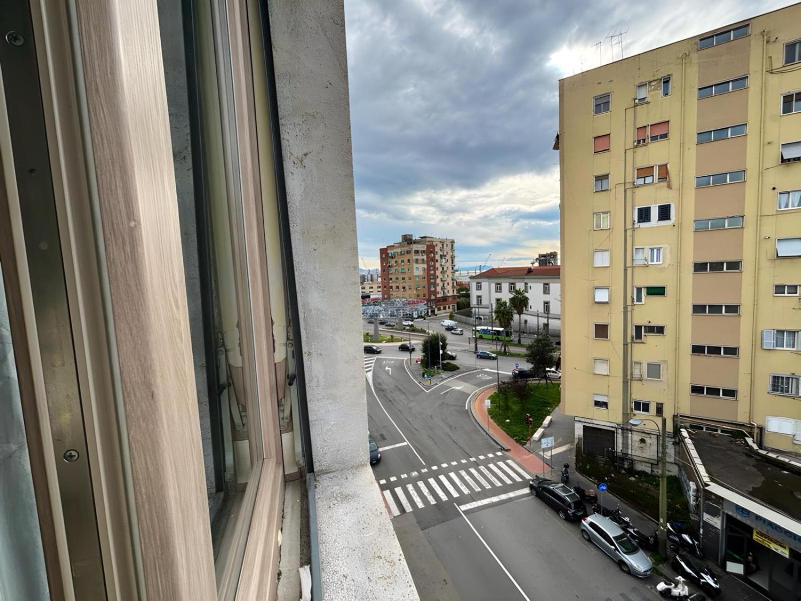 Marta'S Apartment Неаполь Экстерьер фото